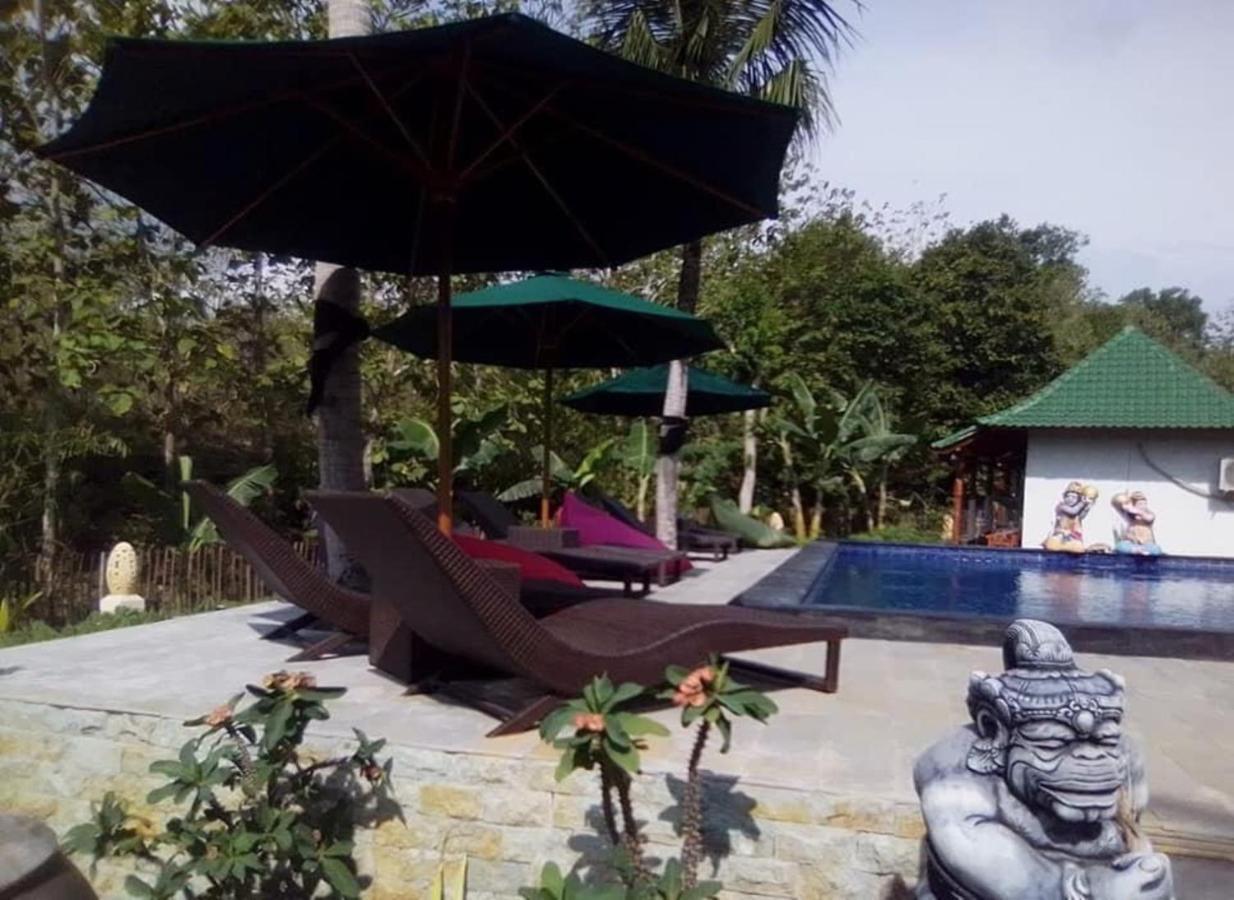 Kubu Reot Taman Asri Villa Batumadeg Экстерьер фото